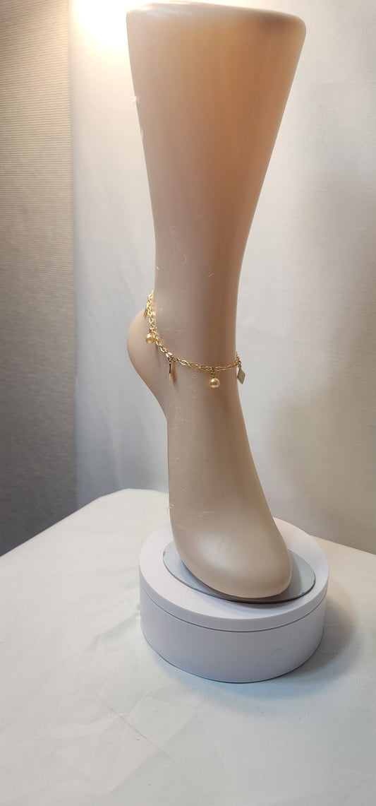 ELEGANT PEARL/RHOMBUS SHAPED ANKLET