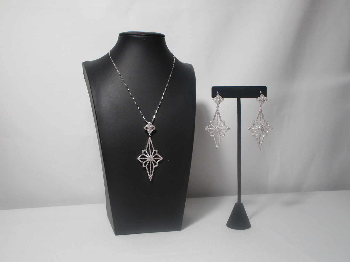 Rhombus Elegant Silver Jewelry set