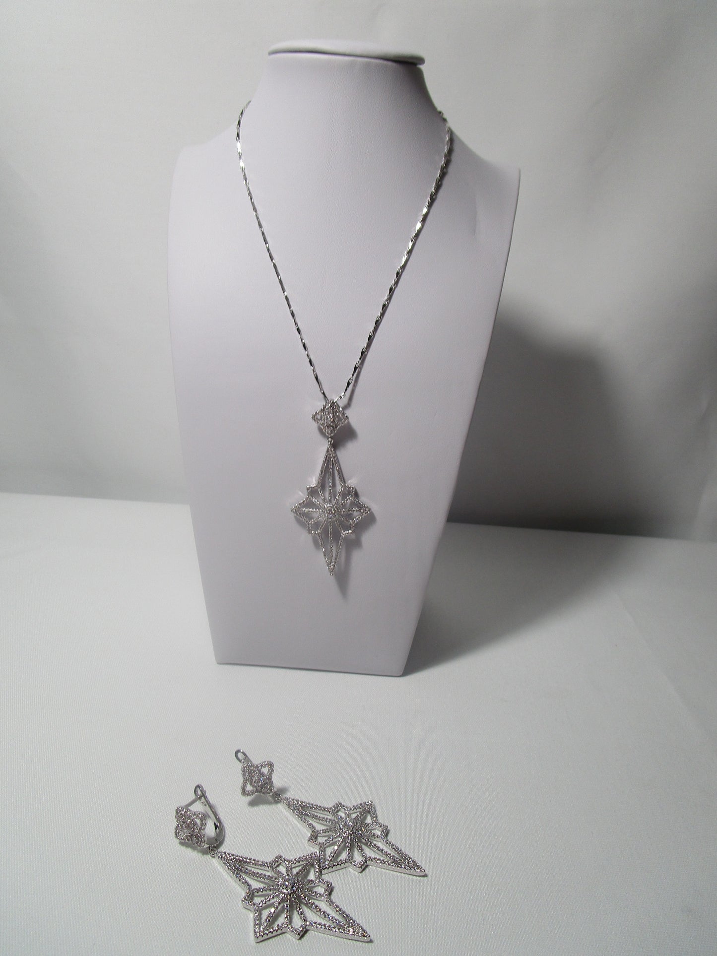 Rhombus Elegant Silver Jewelry set