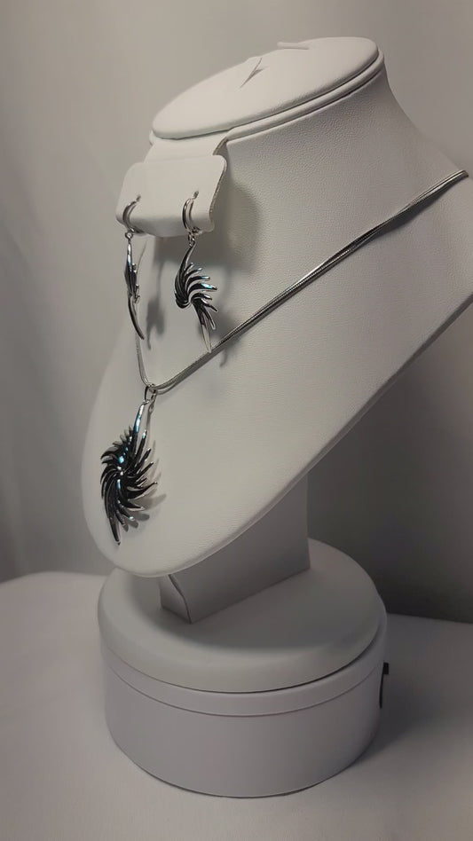 Dynamic swirling design