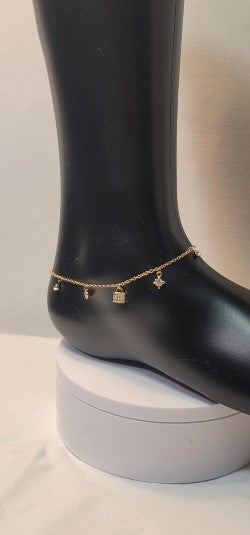 Beautiful Mutiple Shaped Anklet. (STAR/HEART/PADLOCK SHAPED) Fashion Jewelry Anklet.