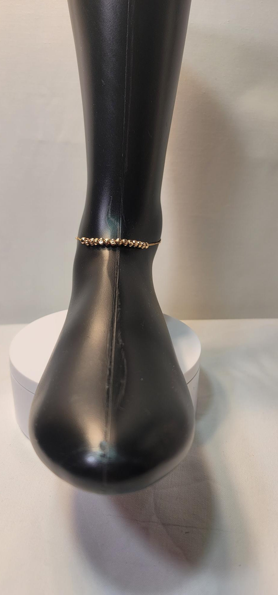LUSTER SMALL BALL ANKLET 11'' /27.94 cm in Length.